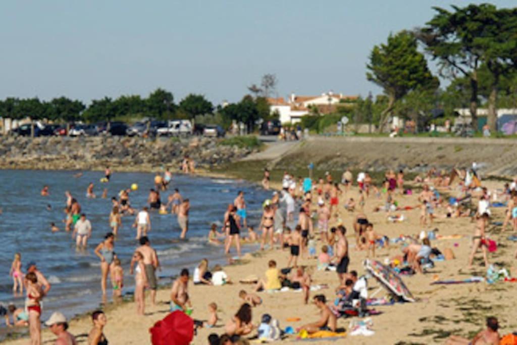 Le Clos Des Flots - La Plage ลาฟร็อตต์ ภายนอก รูปภาพ
